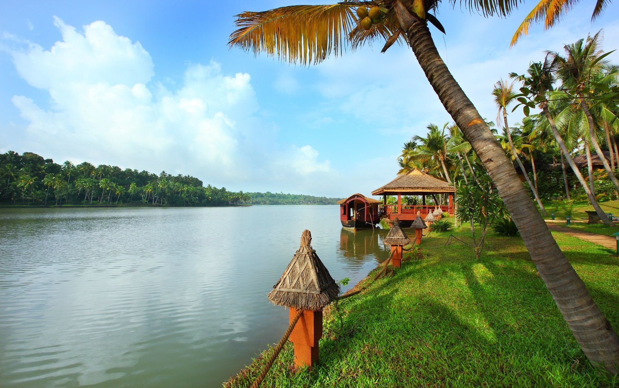 Fragrant Nature Backwater Resort & Ayurveda Spa Kollam Konforlar fotoğraf
